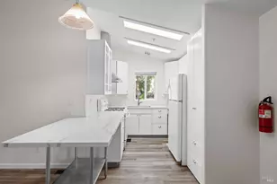 28 Tarman Dr, Cloverdale, CA 95425 - Photo 3