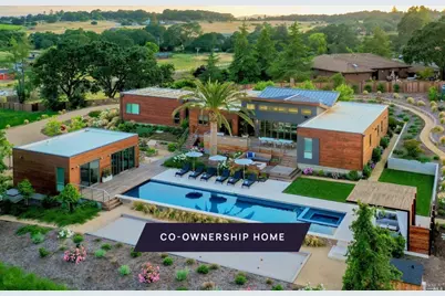 1090 1st Avenue #B, Napa, CA 94558 - Photo 1