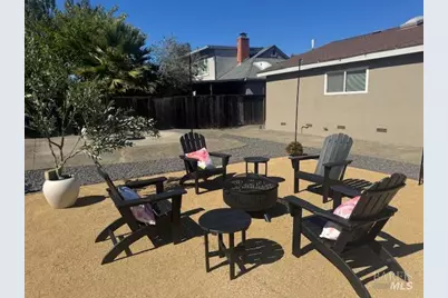 70 San Carlos Way, Novato, CA 94945 - Photo 31