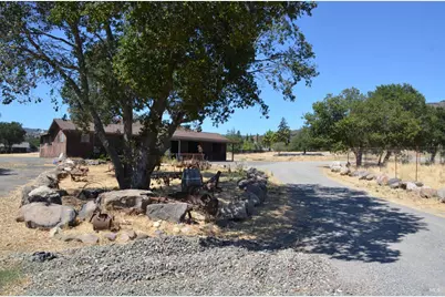 2186 Monticello Road, Napa, CA 94558 - Photo 11