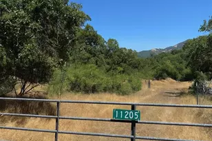 11205 Wild Oaks Ln, Ukiah, CA 95482 - Photo 3