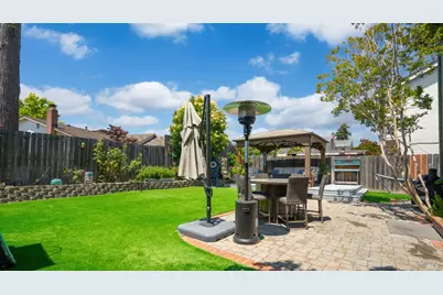 1711 Capistrano Drive, Petaluma, CA 94954 - Photo 31