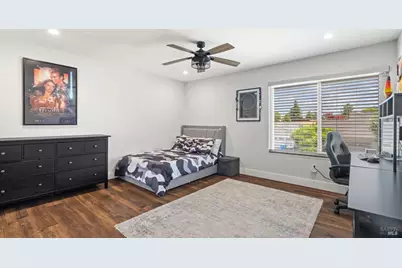 1711 Capistrano Drive, Petaluma, CA 94954 - Photo 45
