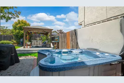 1711 Capistrano Drive, Petaluma, CA 94954 - Photo 29