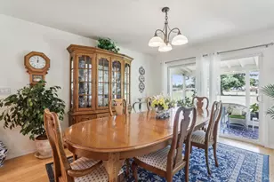 322 Mockingbird Cir, Santa Rosa, CA 95409 - Photo 5