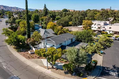 569 Alamo Drive, Vacaville, CA 95688 - Photo 57