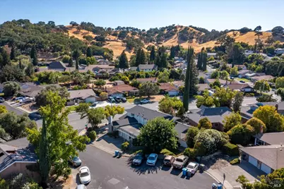 569 Alamo Drive, Vacaville, CA 95688 - Photo 59