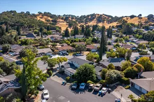 569 Alamo Dr, Vacaville, CA 95688 - Photo 59