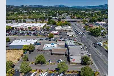 1125 W Steele Lane, Santa Rosa, CA 95403 - Photo 23