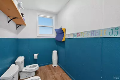 530 N Cloverdale Boulevard, Cloverdale, CA 95425 - Photo 37