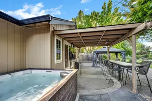 19450 Mountain Meadow, Hidden Valley Lake, CA 95467 - Photo 27