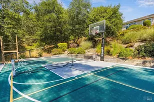 729 Montebello Dr, Santa Rosa, CA 95403 - Photo 29