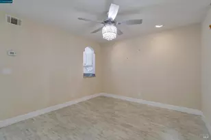 28 Shoal Dr, Vallejo, CA 94591 - Photo 29