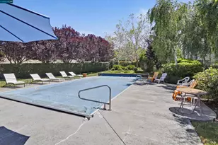 28 Shoal Dr, Vallejo, CA 94591 - Photo 37