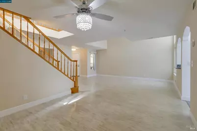 28 Shoal Drive, Vallejo, CA 94591 - Photo 9