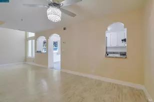 28 Shoal Dr, Vallejo, CA 94591 - Photo 5