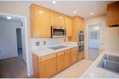 1688 Kearny Court, Petaluma, CA 94954 - Photo 9