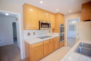 1688 Kearny Ct, Petaluma, CA 94954 - Photo 9