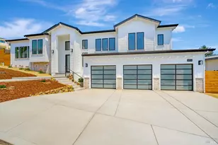 3572 Southridge Dr, Santa Rosa, CA 95403 - Photo 1