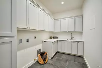 3572 Southridge Drive, Santa Rosa, CA 95403 - Photo 25