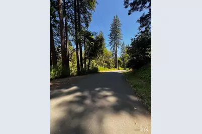 17599 Woods Avenue, Guerneville, CA 95446 - Photo 3