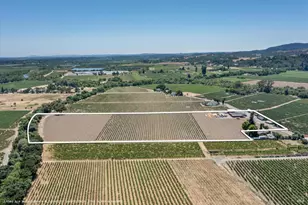 1558 Magnolia Dr, Healdsburg, CA 95448 - Photo 11