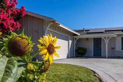 178 McKinley Circle, Vacaville, CA 95687 - Photo 5