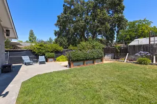 185 Salinas Dr, Vacaville, CA 95688 - Photo 27