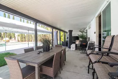 4859 Ridge Point Way, Jurupa Valley, CA 92509 - Photo 41