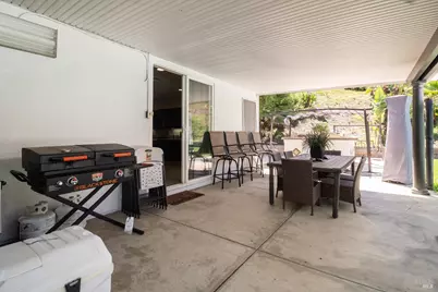 4859 Ridge Point Way, Jurupa Valley, CA 92509 - Photo 43