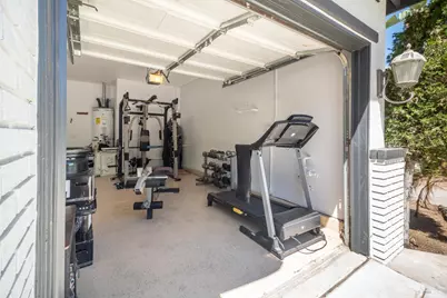 4859 Ridge Point Way, Jurupa Valley, CA 92509 - Photo 35