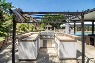 4859 Ridge Point Way, Jurupa Valley, CA 92509 - Photo 49