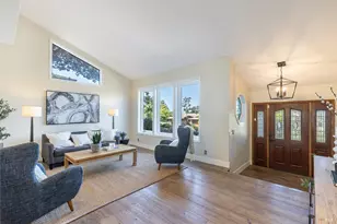 1018 Oakmont Ct, Napa, CA 94559 - Photo 5