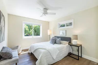 1018 Oakmont Court, Napa, CA 94559 - Photo 33