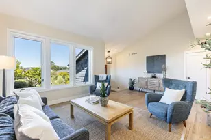 1018 Oakmont Ct, Napa, CA 94559 - Photo 3