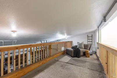 1018 Oakmont Court, Napa, CA 94559 - Photo 39