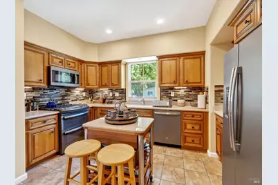 180 Healdsburg Avenue #A, Cloverdale, CA 95425 - Photo 7