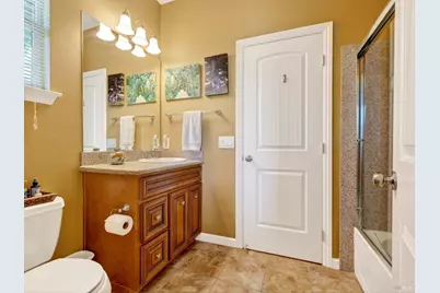 180 Healdsburg Avenue #A, Cloverdale, CA 95425 - Photo 29