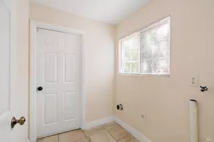 201 Tamalpais Dr, Vallejo, CA 94589 - Photo 17