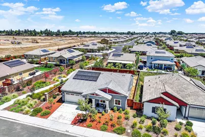 635 Songbird Way, Dixon, CA 95620 - Photo 5