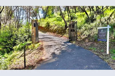 8207 W Dry Creek Road, Healdsburg, CA 95448 - Photo 7