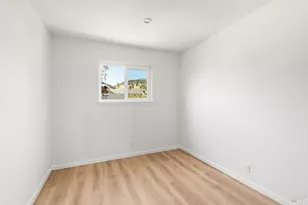 537 Emerald Park Ct, Santa Rosa, CA 95409 - Photo 23