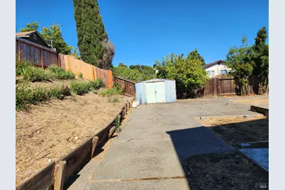 272 Woodridge Drive, Vallejo, CA 94591 - Photo 31