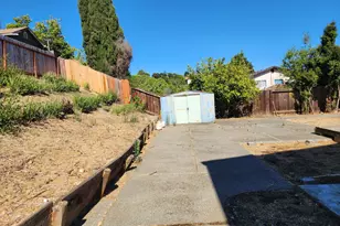 272 Woodridge Dr, Vallejo, CA 94591 - Photo 31