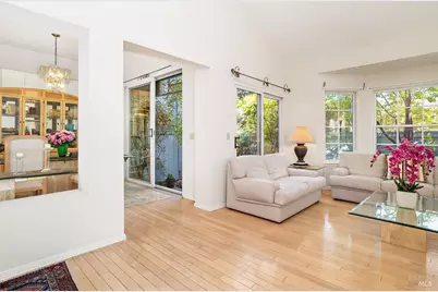 26 Mariners Circle, San Rafael, CA 94903 - Photo 7