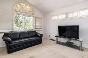 26 Mariners Cir, San Rafael, CA 94903 - Photo 15