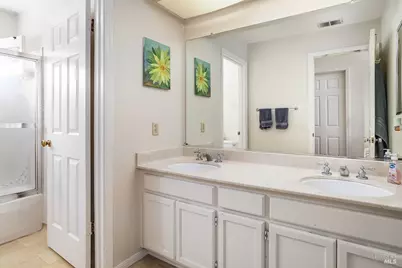26 Mariners Circle, San Rafael, CA 94903 - Photo 21