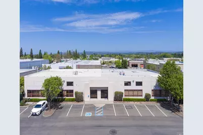 7975 Cameron Drive, Windsor, CA 95492 - Photo 1