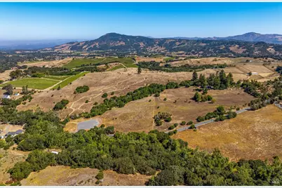 5291 Sonoma Mountain Road, Santa Rosa, CA 95404 - Photo 19