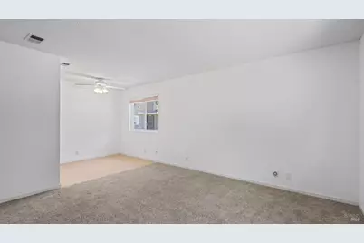 124 Del Rio Circle #1, Vacaville, CA 95687 - Photo 7